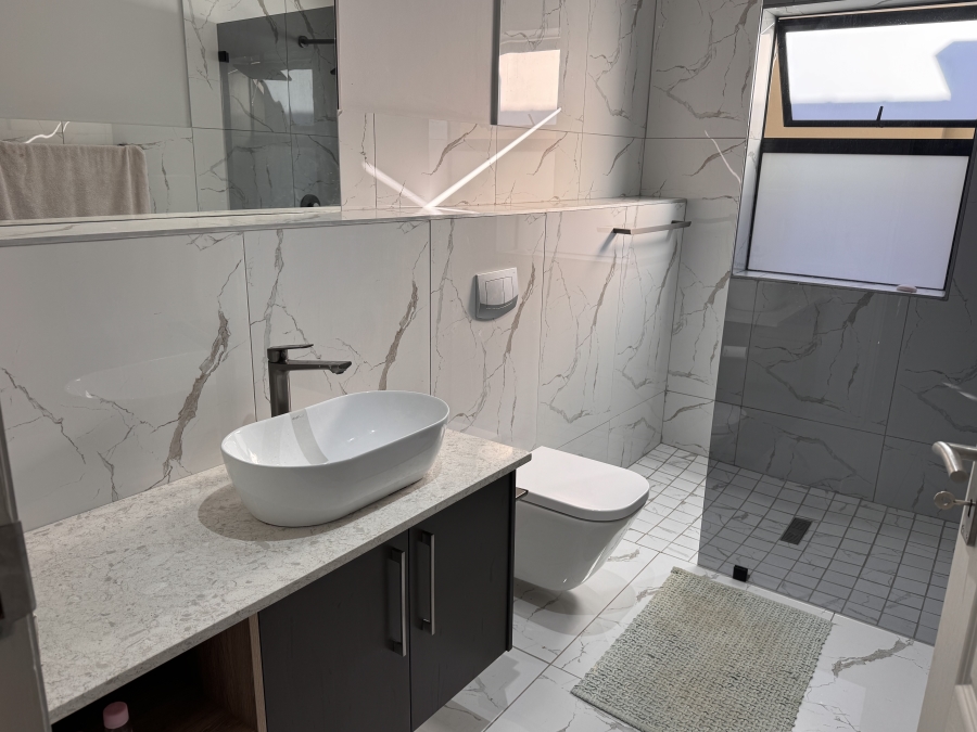 3 Bedroom Property for Sale in Hartenbos Heuwels Western Cape